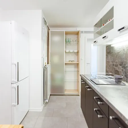 Cute Tiny House ليوبليانا