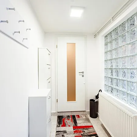 Сasa de vacaciones Cute Tiny House *