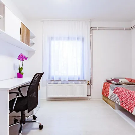 Cute Tiny House Liubliana